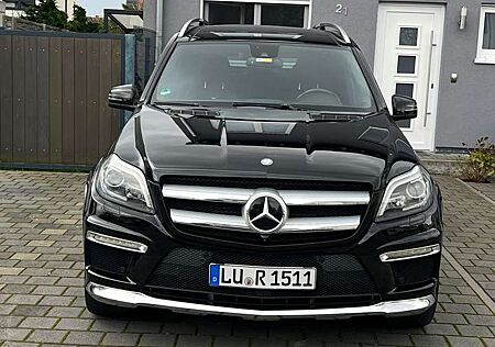 Mercedes-Benz GL 350 BlueTEC 4Matic 7G-TRONIC AMG Paket