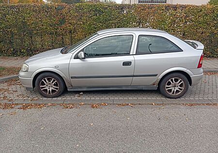 Opel Astra 1.7 DTI Selection Free