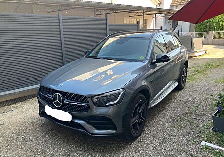 Mercedes-Benz GLC 300 de 4Matic 9G-TRONIC AMG Line Plus