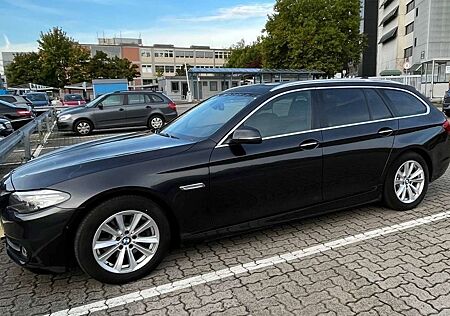 BMW 520d 520 Touring Aut. Luxury Line