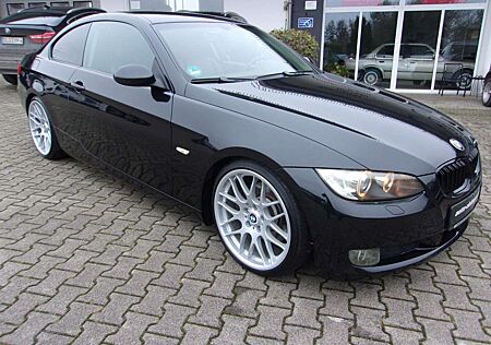 BMW 325 i Coupe