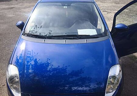 Fiat Punto 1.2 16V Trofeo