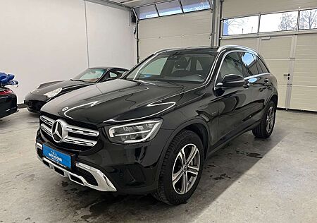 Mercedes-Benz GLC 300 de 4Matic*Comand*Kamera*ACC* AHK+LED+SHZ+2xKlima+K