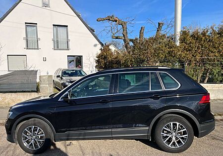 VW Tiguan Volkswagen 2.0 TDI Automatik TOP Ausstattung