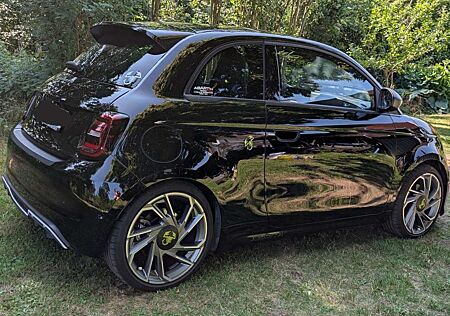 Abarth 500e Turismo