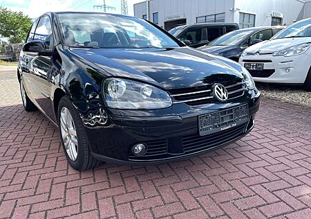 VW Golf Volkswagen Edition aus 1.Hand+Scheckheftgepf.+Winterreifen