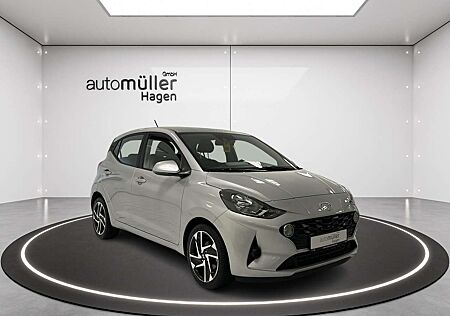 Hyundai i10 gebraucht kaufen Hyundai i10 1.0 Trend NAVI|L&S-HZG|CARPLAY|KAMERA|SPUR