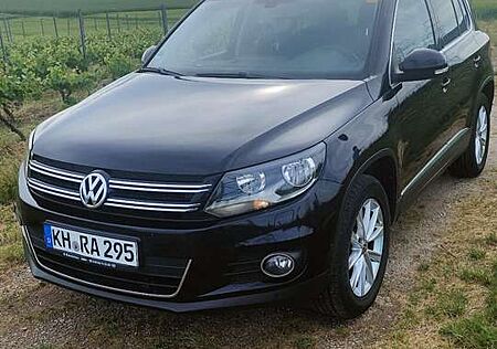 VW Tiguan Volkswagen 2.0 TDI DPF 4Motion Track & Style