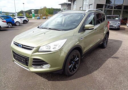 Ford Kuga Titanium 2.0TDCI, 4x4, AHK.