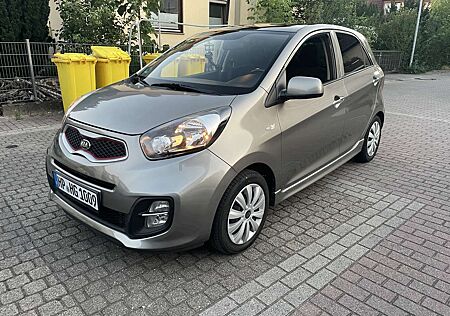 Kia Picanto Dream Team