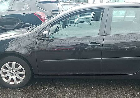 VW Golf Volkswagen 1.6 FSI Trendline