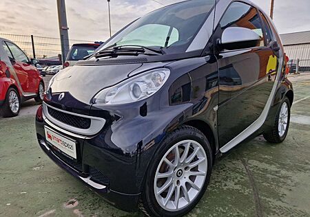 Smart ForTwo AUTOMATIK,KLIMA,ALLWETTERREIFEN INSP+TÜV NEU
