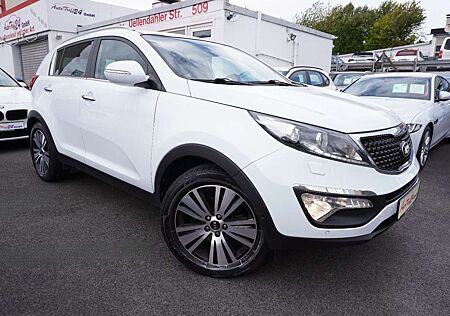 Kia Sportage Spirit *Automatik*Xenon*Navi*1.Hand*+++