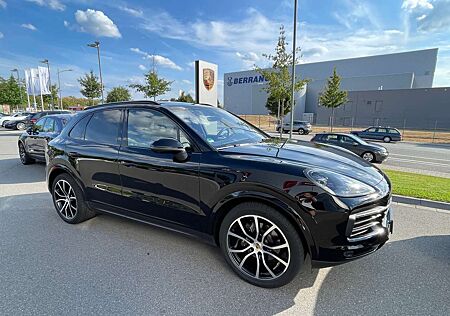 Porsche Cayenne Bose,Pano,18 Weg,Luft,AHK,21 Zoll,Voll-Leder