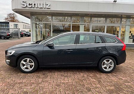 Volvo V60 D4 Geartronic Summum