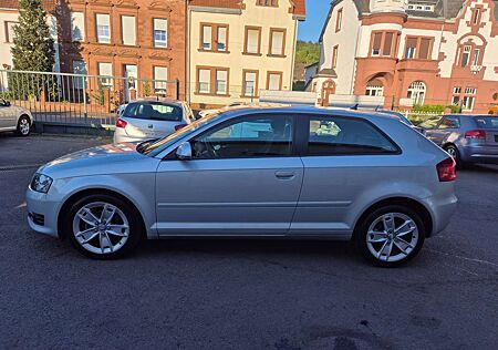 Audi A3 2.0 TDI " 1 Hand, Zahnriemen neu, TÜV/AU neu "