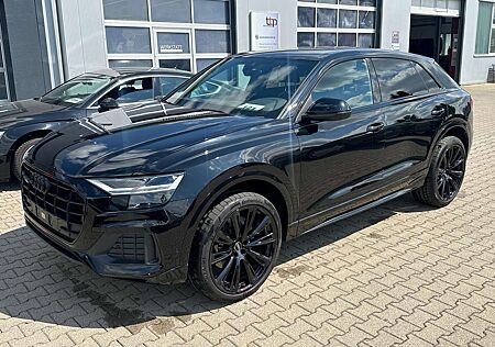 Audi Q8 50 TDI S-line B&O 23-Alu R.Kamera Optik-Paket