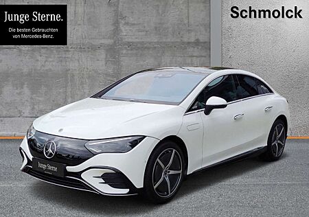 Mercedes-Benz EQE 350 + AMG-LINE /// Fahrzeugstandort: Müllheim