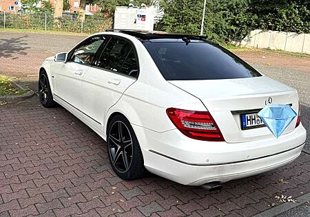 Mercedes-Benz C 220 CDI DPF BlueEFFICIENCY Avantgarde Edition