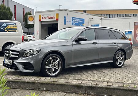 Mercedes-Benz E 300 de T 9G-TRONIC AMG Line