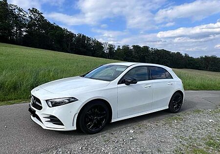 Mercedes-Benz A 200 AMG line, Night Paket, uvm. neuwertig