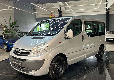 Opel Vivaro Kasten/ L1H1 2,7t /HU.8.26/AHK/ 9.SITZER