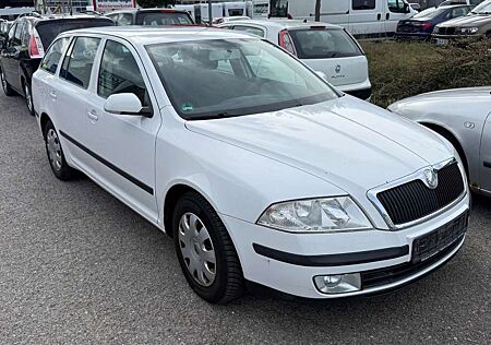 Skoda Octavia Combi Ambiente,AHK,Klimaautomatik,Navi