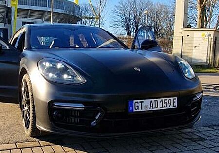 Porsche Panamera Hybrid Turbo S E-Hybrid