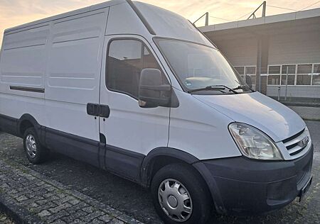 IVECO Daily 35 S 14 Diesel, Halbautomatik