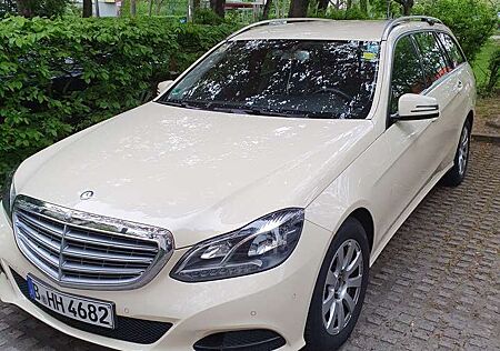 Mercedes-Benz E 200 E-Klasse T-Modell Diesel T BlueTEC
