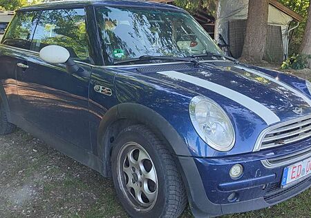 Mini ONE 1.4 TD 75PS *TÜV 11.2026*
