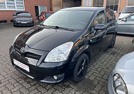 Toyota Corolla Verso 1.8 Team 1-HAND AHK PDC V+H 7-Sitzer