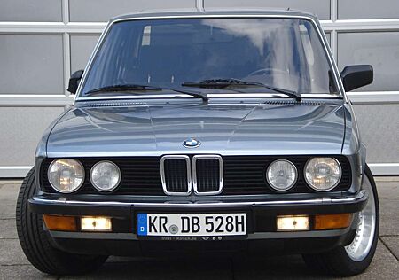 BMW 528i 528 5 Gang Schalter ohne Kat ab Werk HKennzeichen