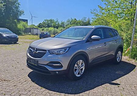 Opel Grandland X Grandland Edition (130 PS) + Kamera + PDC + SHZ+