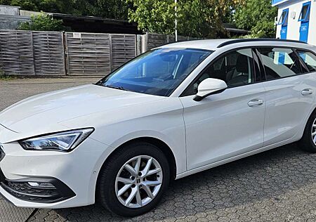 SEAT Leon Sportstourer 2.0 TDI DSG Style