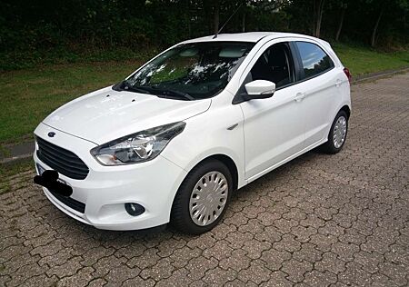 Ford Ka /+ + 1.2 Ti-VCT Cool and Sound