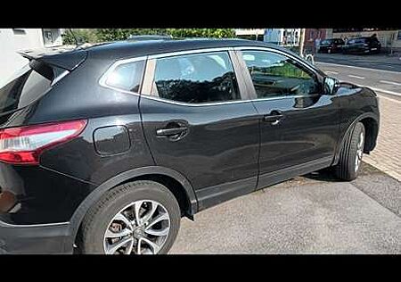 Nissan Qashqai 1.5 dCi N-Vision