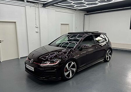 VW Golf Volkswagen VII Lim. GTI Performance *BLACK-RUBIN*PANO*
