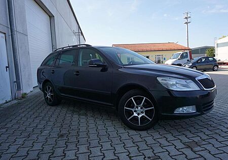 Skoda Octavia 1.8TSI Combi AHK SHZ PDC Tempomat