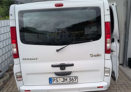 Renault Trafic 2.5 dCi FAP 150 L1H1