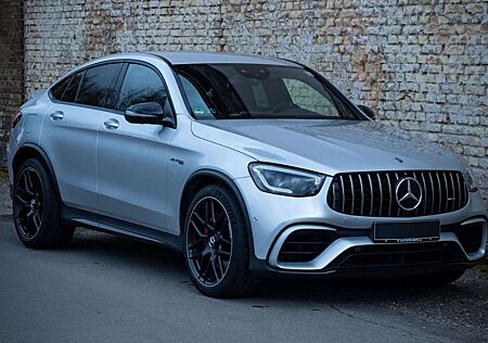 Mercedes-Benz GLC 63 AMG GLC 63S AMG ACC LED NAVI CARPLAY PERFORMANCE SITZE
