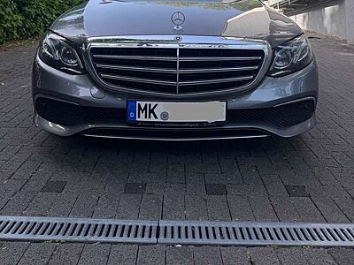 Mercedes-Benz E 220 E 220 d (213.004)