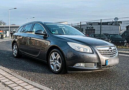 Opel Insignia 2.0 CDTI Sports Tourer Automatik NAVI|SHZ|SLF|TEMP