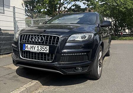 Audi Q7 4.2 TDI DPF quattro tiptronic