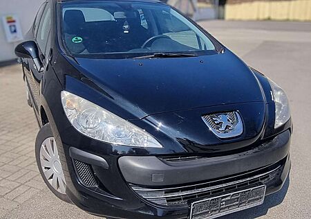 Peugeot 308 95 VTi Filou