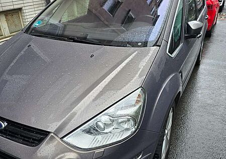 Ford S-Max 2.0 TDCi DPF Aut. Titanium