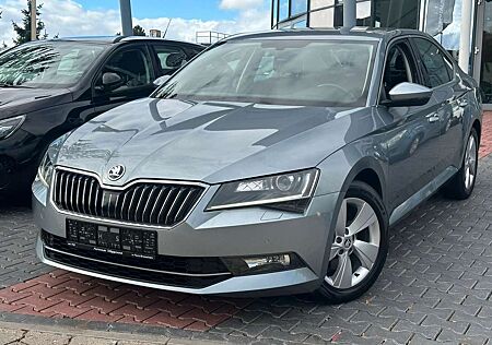 Skoda Superb Ambition *DSG*AHK schwenkbar*NAVI*XENON
