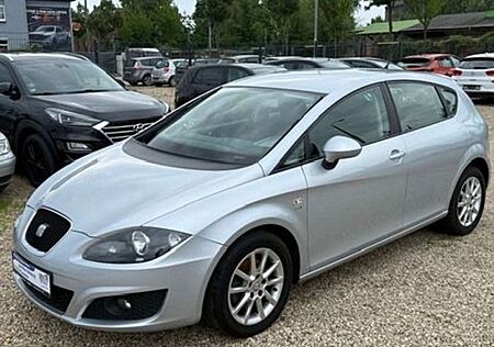 Seat Leon 1.4 TSI/Klimaaut/Temp/BC/SR+WR/TÜV neu!