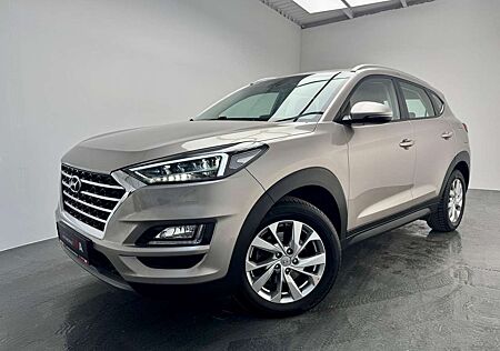 Hyundai Tucson Trend 4WD 1.6 TGDI+AHK+KAMERA+NAVI+HU NEU
