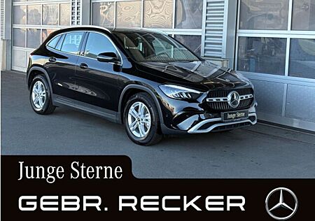 Mercedes-Benz GLA 200 Advanced LED Kamera e.Heckklappe Navi